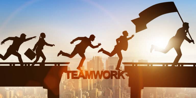 teamwork workers running
